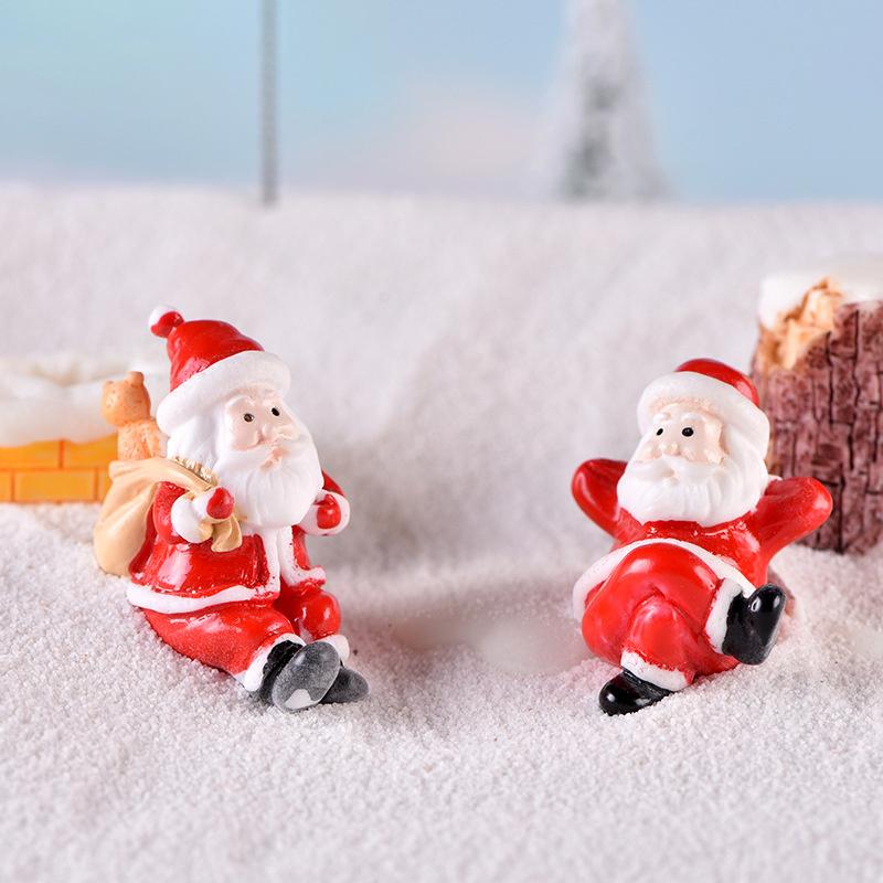 Micro-landscape Model Creativity Micro Landscape Desk Decoration Resin Decoration Cute Durable Gift Ideas Santa Claus Ornaments