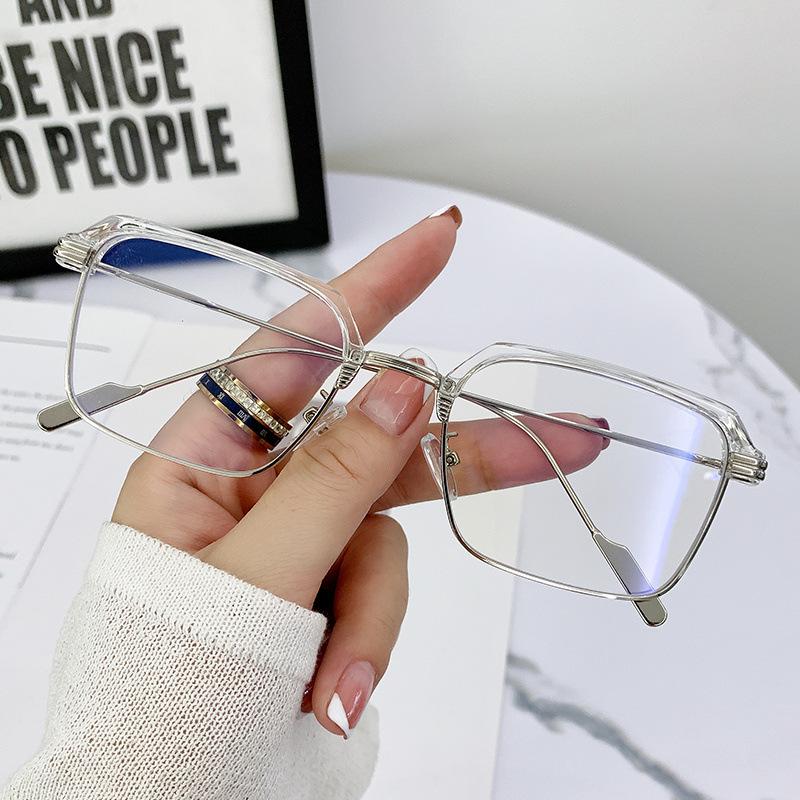 New Fashion Brand Design Women Eyebrows Eyeglass Frame Anti Blue Light Short Sight Prescription Myopia Glasses Photochromic -1.5