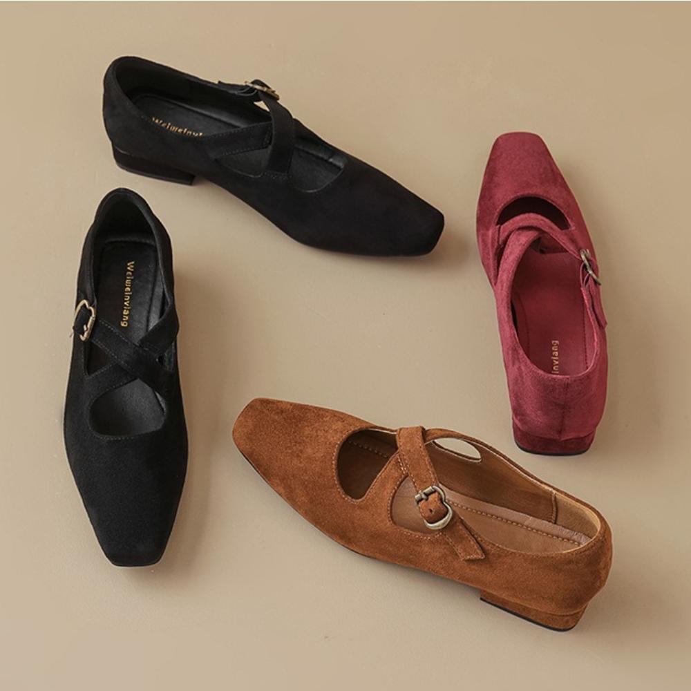 Fashion Sharp Pointed Pumps Women's Thick Heel Velvet Material Cross Buckle Strap Flats Retro Shallow Mouth Mary Jane Shoes Women