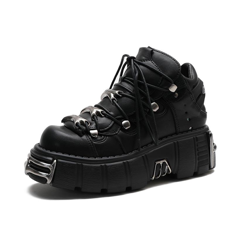 Punk Stil Frauen Plattform Turnschuhe Fashion Lace Up Plattform Schuhe Frau Creeper Weibliche Casual Wohnungen Metall Dekoration