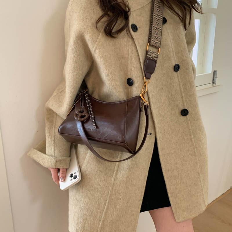 Fashion Retro Small Bag 2025 New Simple and Versatile Messenger Bag High-end Women's Broadband Shoulder Bucket Bag