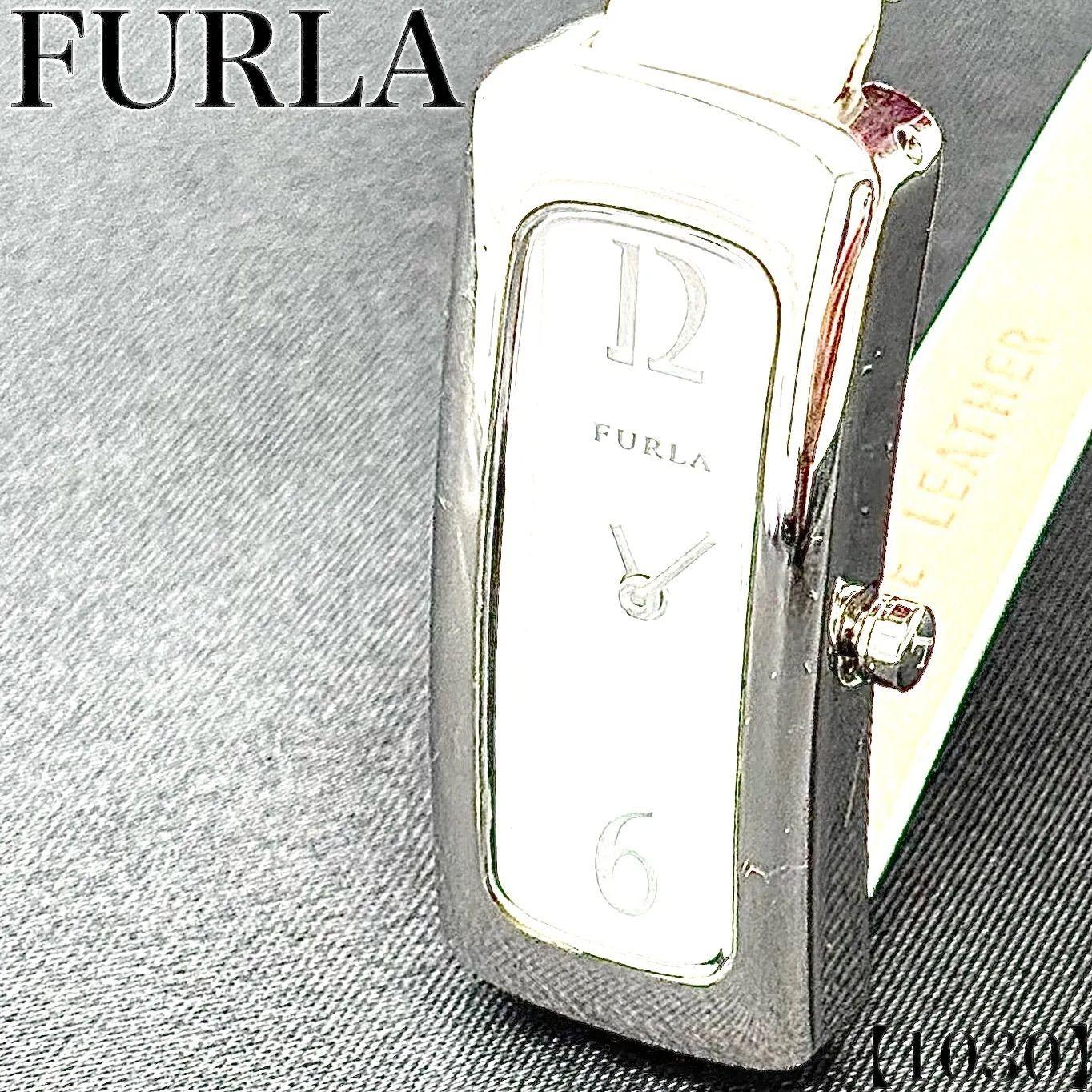 Used Working item Working item Furla Watch Ladies Quartz Rectangular Square Rectangular Roman Numeral Arabic Index Analog Silver White White Dial