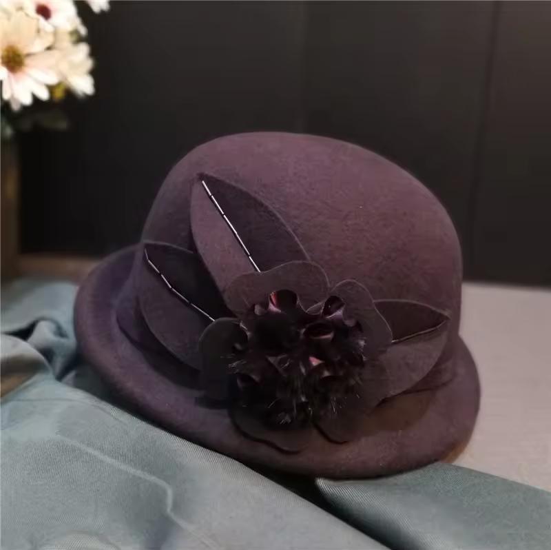 Women's Elegant Fall Winter Beret Hat Luxury Pearl Soft Wool with Flower Bow New Style Fashionable Warm for Casual Party Scenes