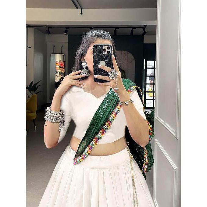 Dámská speciální rayonová bavlněná lehenga s nádechem Gotta Patti Speciální pro Navratri Celá lehenga choli, Nesešitá halenka