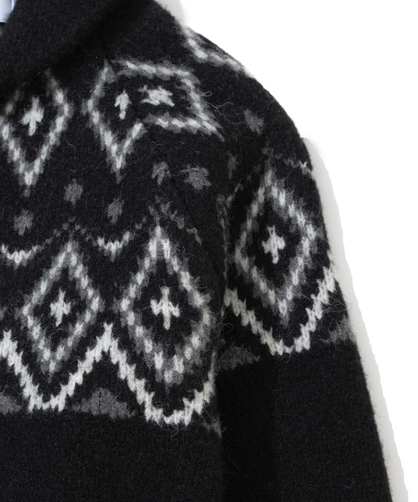 Knitted Bulky Wool Diamond Zip-Up Black