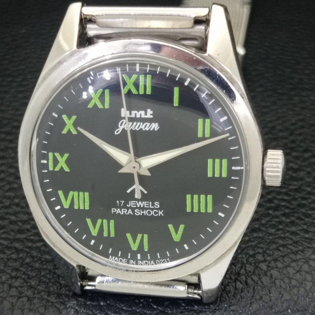 VINTAGE HMT JAWAN HAND-WINDING INDIAN MENS BLACK COLOR DIAL WATCH A700283-5 R202-a700283
