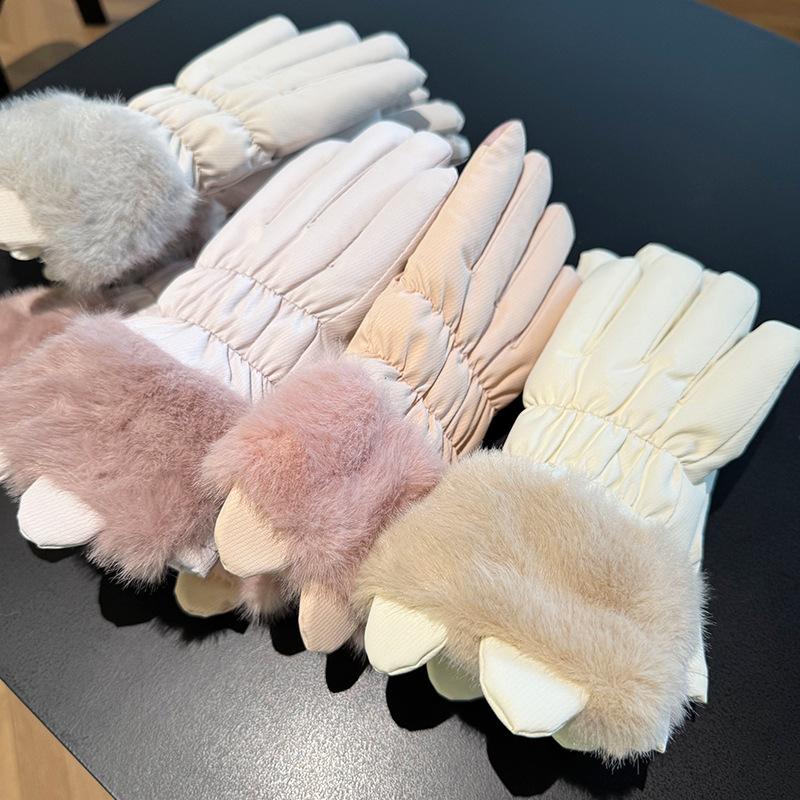 Gloves for Women To Keep Warm In Winter, Cute Fleece Riding Electric Car, Touch Screen, Windproof and Cold-proof Gloves