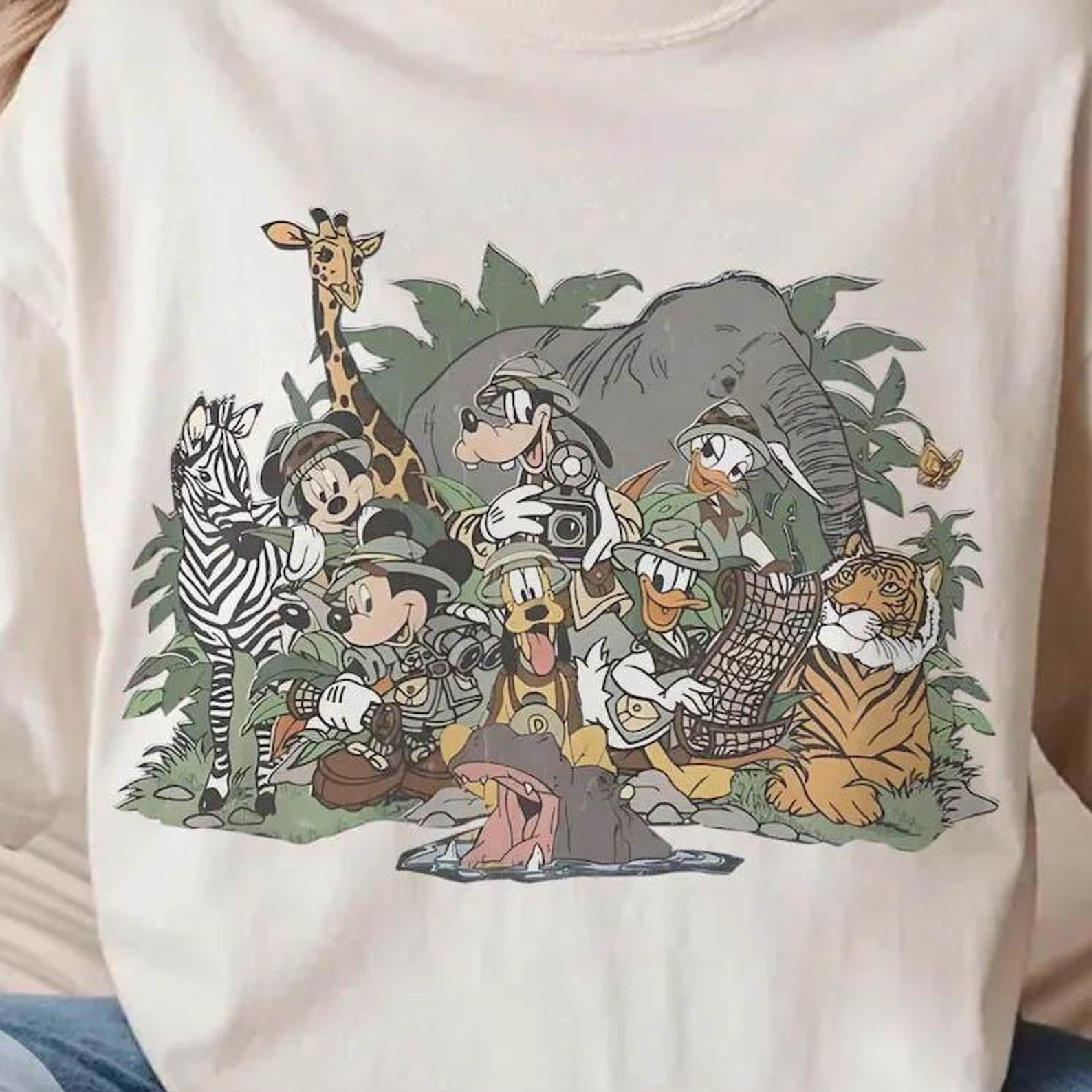 Vintage Retro Mickey & friends Animal Kingdom Wild about Disney shirt, Let s get wild Safari mode Disney world Disneyland trip Tee M