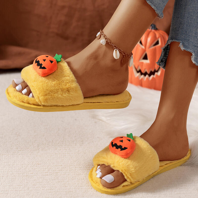 Fashion Cartoon Pumpkin Fluffy Fur Indoor Slippers Women 2025 Winter Warm Plush Home Slippers Comfort Flat Heel Non Slip House Slides