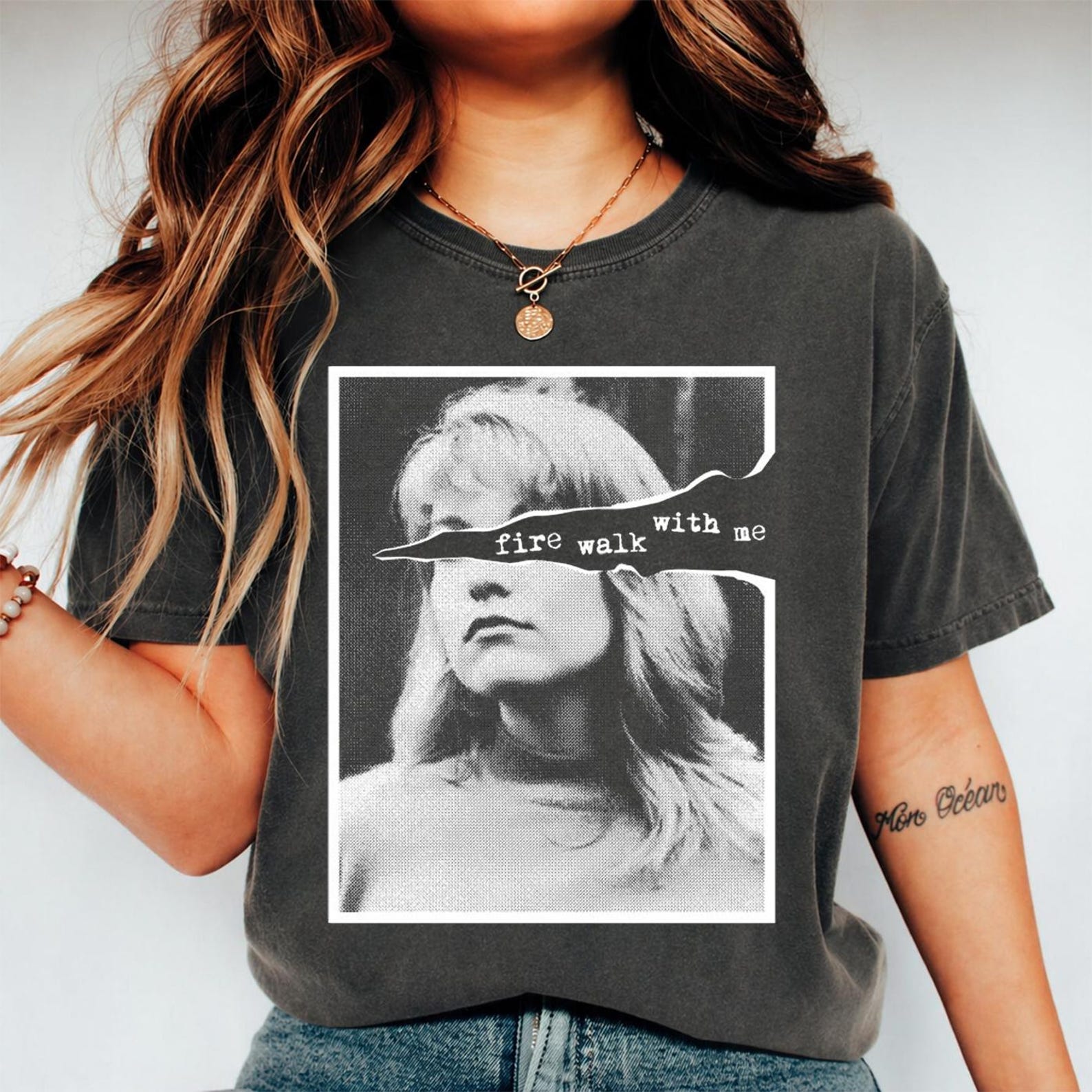Fire Walk With Me Shirt, Twin Peaks Inspired Tee, Laura Palmer Shirt, Movie Mystery Tee, Cult Classic TV Fan Shirt, Twin Peaks Inspired Tee 2XL
