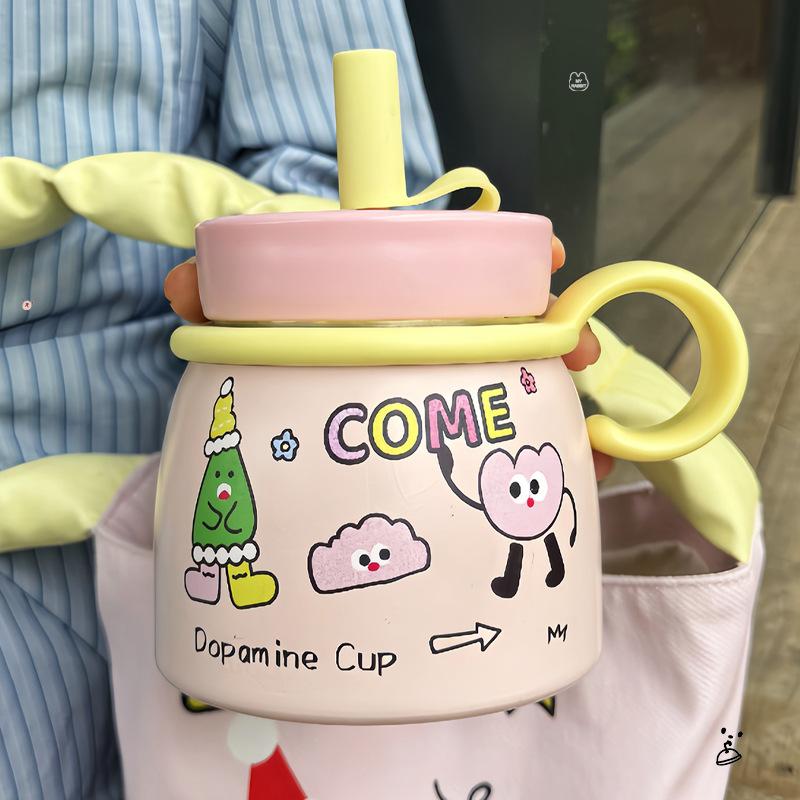 

Термос-чашка для женщин, большая емкость, высокий внешний вид, холодный горшок, новая чашка для льда Bullies, симпатичная большая чашка с трубочкой 700ml