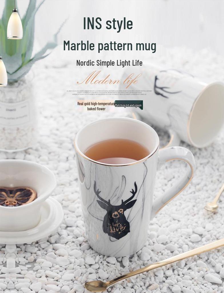 Elegant Marble Pattern Mug with Gold Trim, Spoon Lid, and Custom Logo - Ideal for Coffee or as a Souvenir Gift.