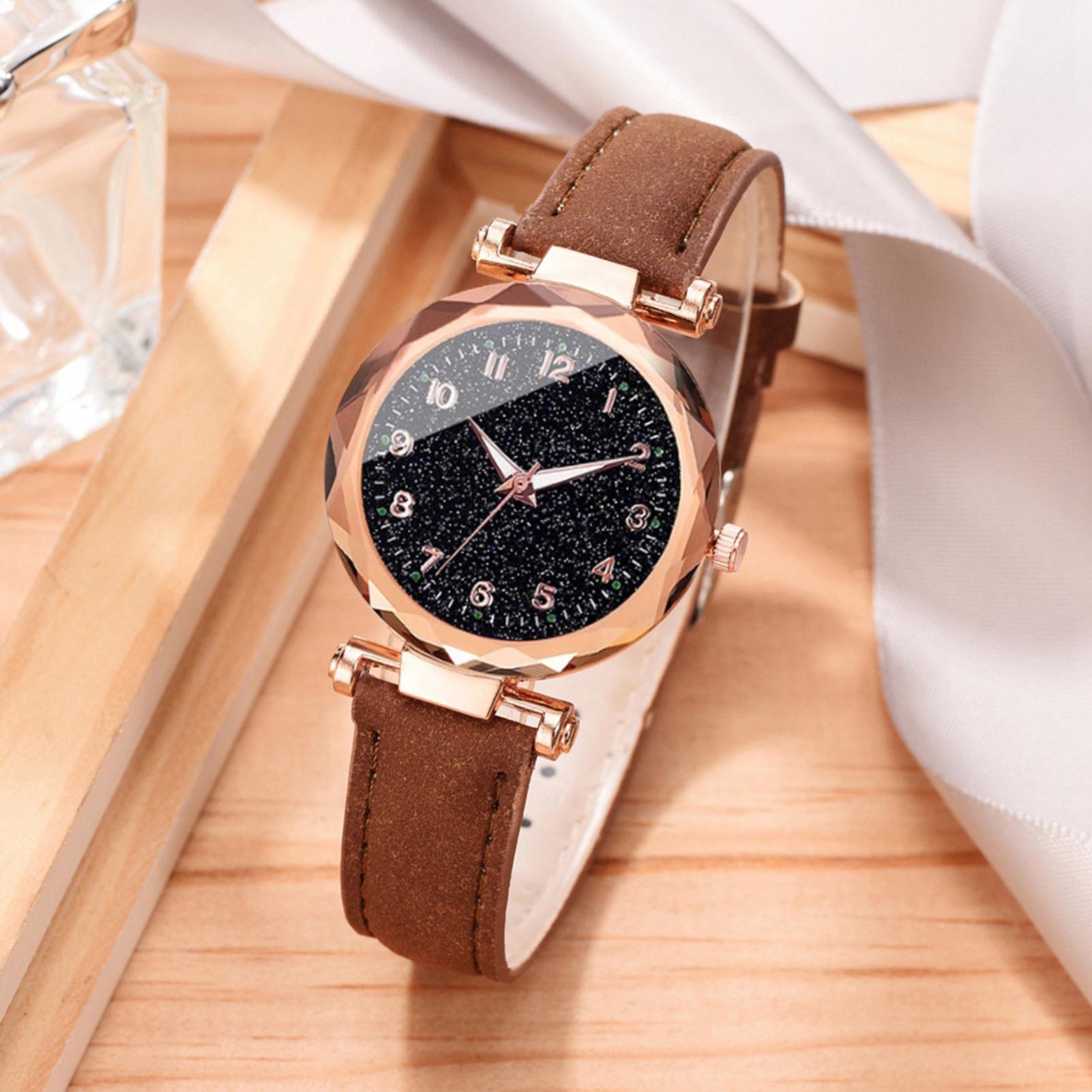 

Ladies Classic Office Business Watches Round Dial Smooth Surface Watch with Crystal Bracelet for Valentine s Day Christmas Gift