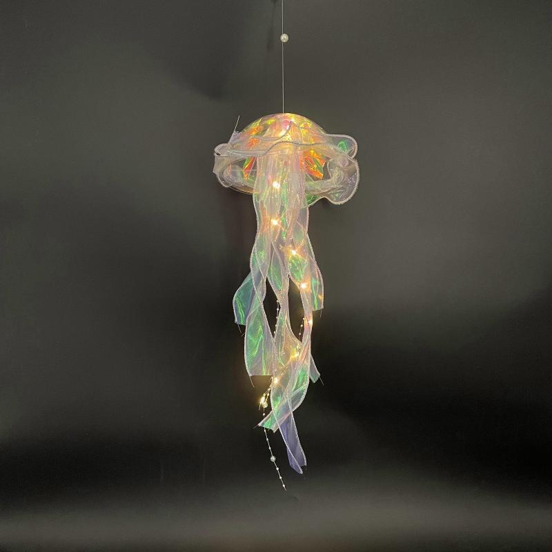 

Сделай сам светящуюся лампу-медузу: Ночник и подвесной декор для комнаты девочки Finished with Pole