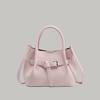 Elegant and Stylish Basket-style Handbag for Women, Korean Version, Trendy Niche Woven Pattern, Versatile for Commuting, Shoulder or Crossbody Bag