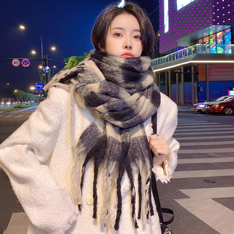 Korean Plaid Scarf Women S Winter  Style Warm Versatile Shawl High-End Imitation Cashmere Thick Neck Scarf Large Version