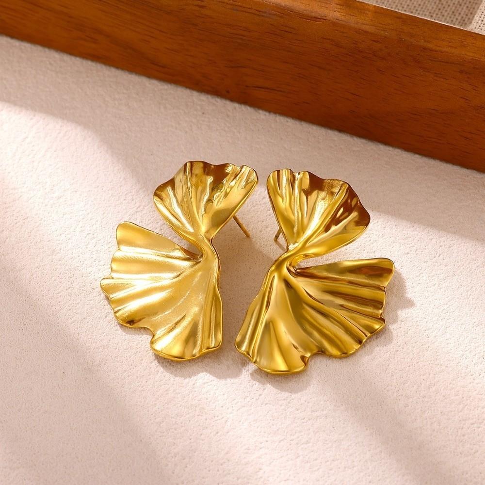 1Pair Exaggerated Big Stud Earrings Gold Color Metal Flower Earrings Goth Punk Earrings Women