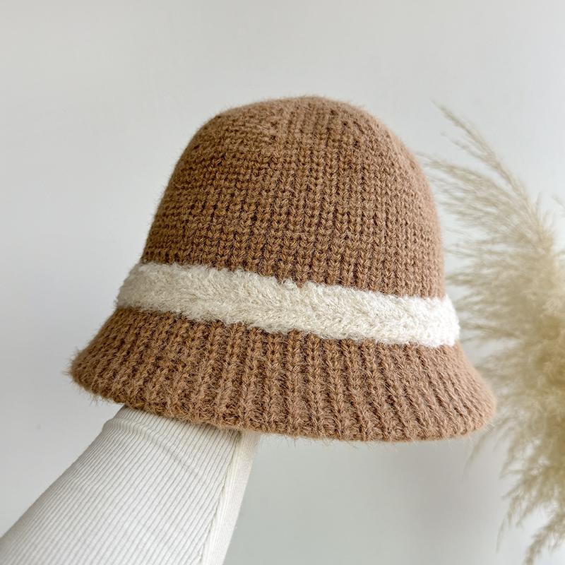 Black beige plush bucket hat women's autumn and winter fashion warm versatile face small bucket hat wool hat