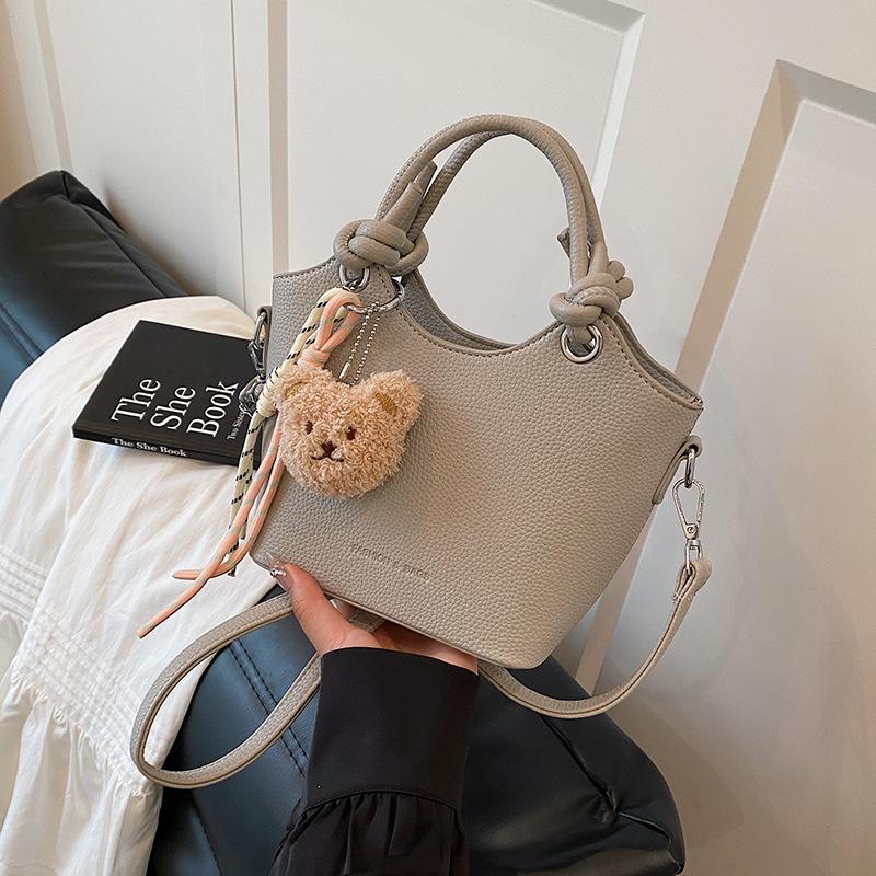 

Популярная текстура портативная сумка-ведро женская новая весенне-летняя модная универсальная сумка-мессенджер маленькая сумка серый