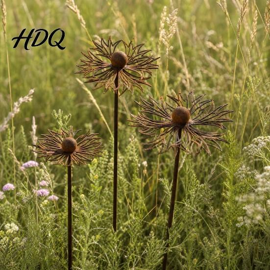 Weather-resistant Garden Stake Vintage Rustic Cornflower Metal Stake Weathered Iron Flower Sculpture with Hollow Nature-inspired Art Carving Outdoor