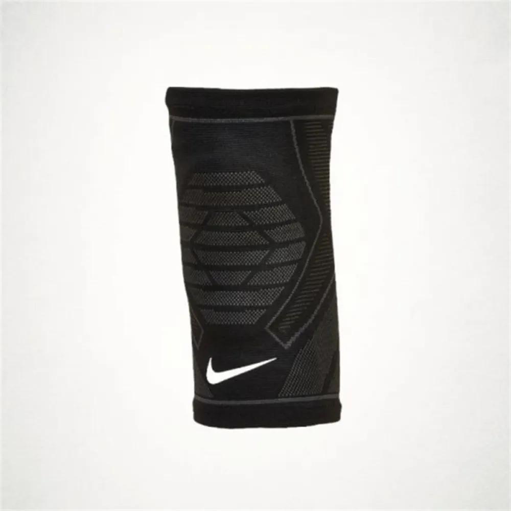 

Pro Knit Knee Sleeve - 010 DA6934 1642797 S