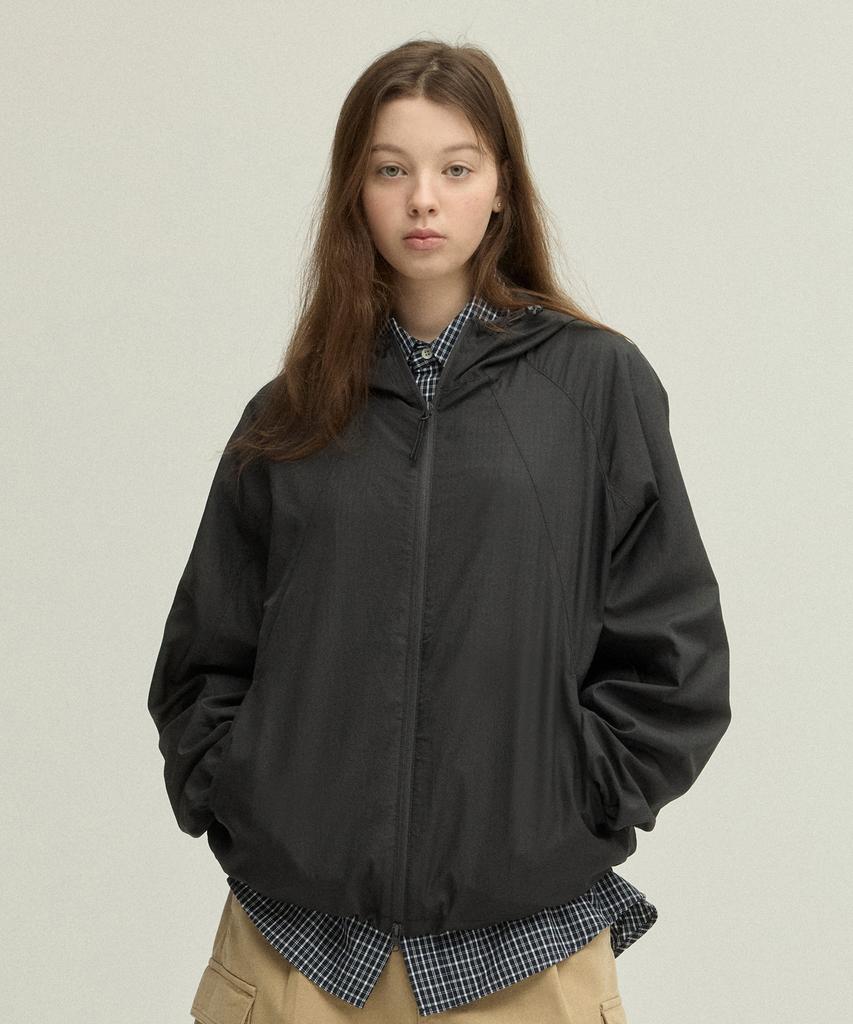 Urbandtype Airlight Raglan Windbreaker_Dark Gray