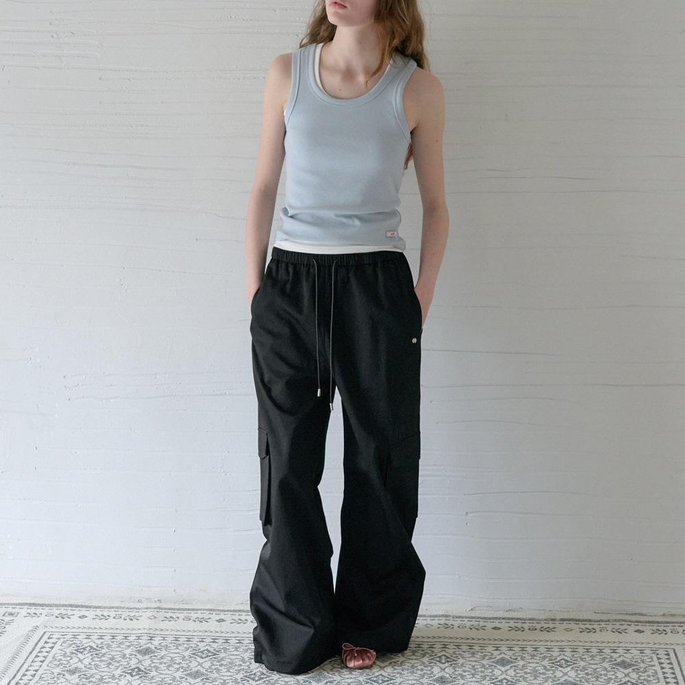 Elssibeui 2-Way Wide Jogger Pants_Black