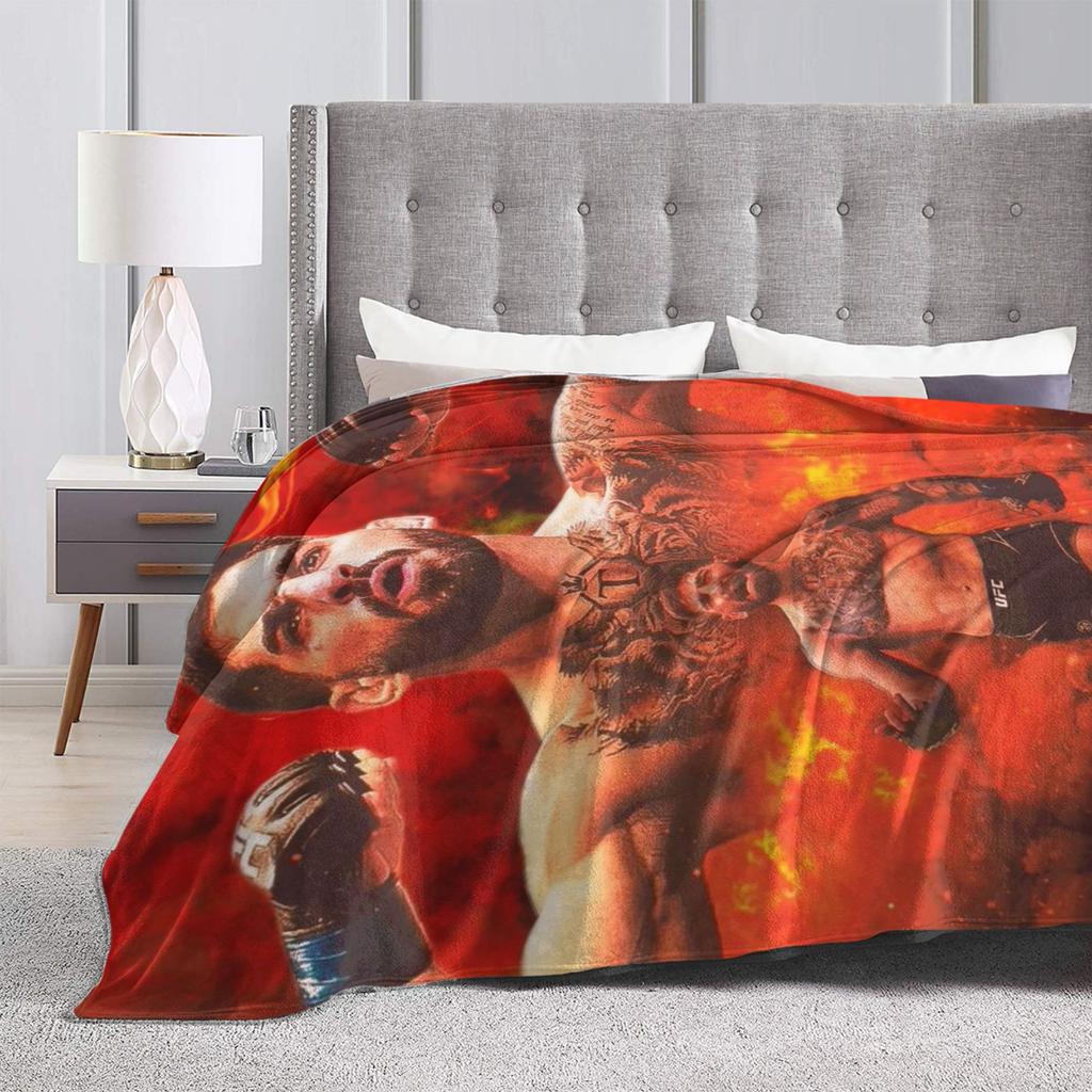 Ilia Topuria Wrestling Wrestler Blanket Multiple Sizes Warm Cozy Fluffy Throw Blankets for Couch Sofa and Bed