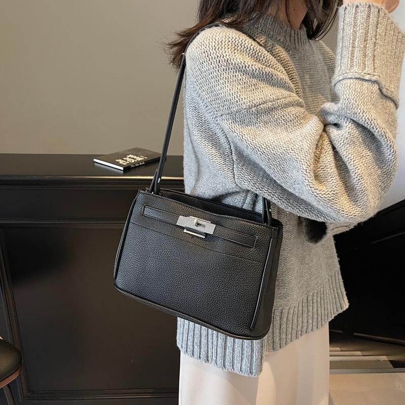 Bag Women's New Fashion Bag Shoulder Women's Bag