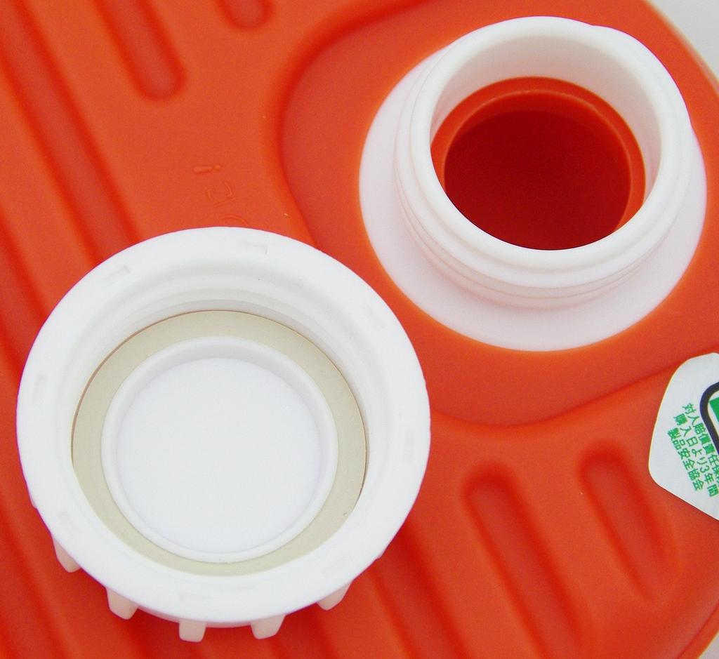 Polyester hot water bottle 600ml Orange 100383