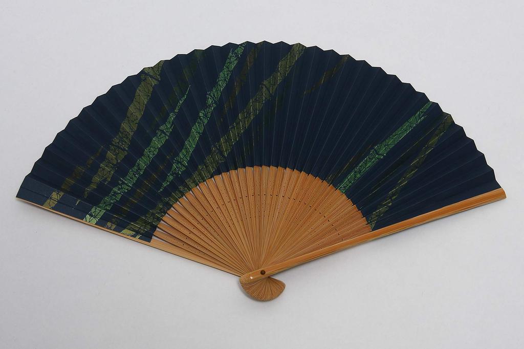 fan with fan in a presentation made in [Hasegawa] Men's Kyoto-style case, box, Japan, bamboo.