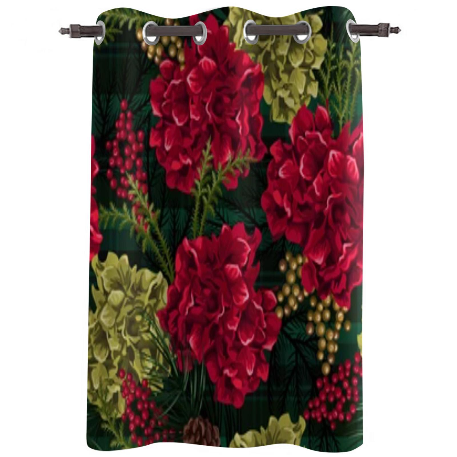 Занавеска на окно с еловыми ветками и красными ягодами для детской комнаты — фото 2