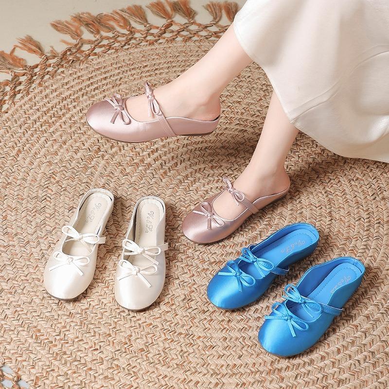 Wear half slippers outside and increase the height inside. Summer new gentle single shoes bow cool slippers women
