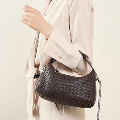 Neue Nischen-Leder-Geflochtene Knödeltasche Lammfell-Ketten-Umhängetasche Damen-Kissen-Tasche Handtasche
