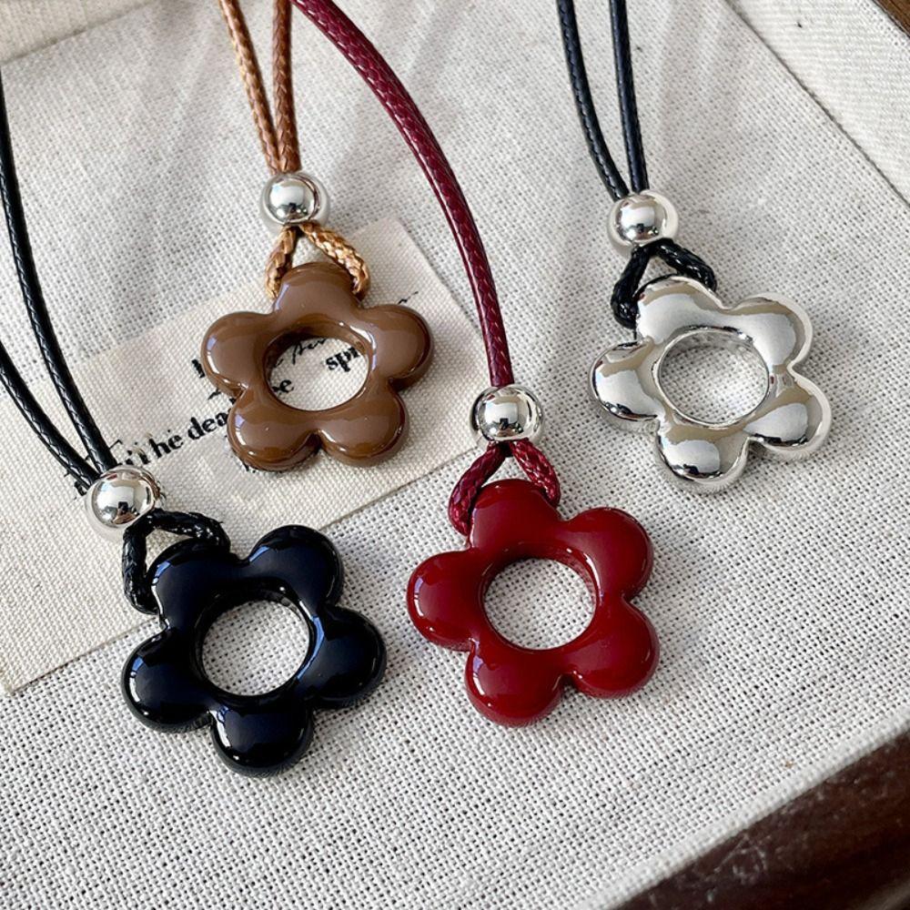 Resin Flower Pendant Long Chain Necklace Handmade Charm Adjustable Sweater Chain Rope Chain Pendant Necklace Fashion Accessory
