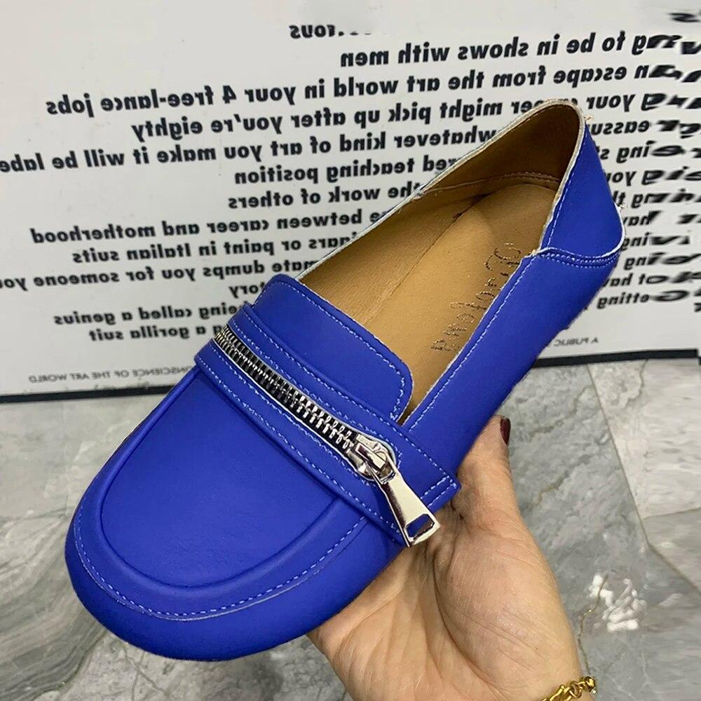 

Модные женские туфли на плоской подошве, повседневная женская обувь больших размеров, противоскользящие женские лоферы из лакированной кожи, дизайнерские женские туфли-мюллеры без шнуровки 43 синий