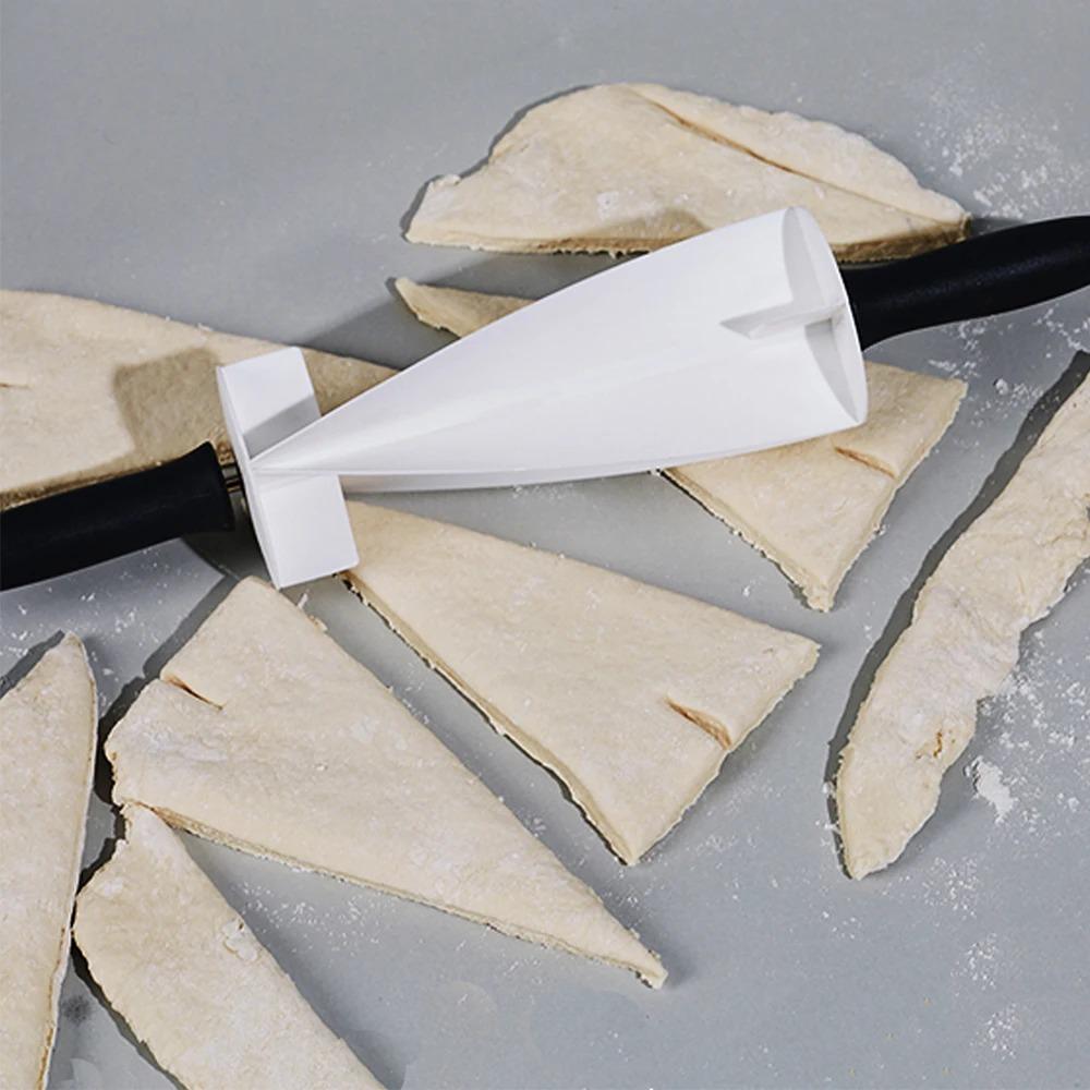 Large Size Croissant  Roller Black and White Pastry Tool Baking Tool Dough Cutter  Bakery