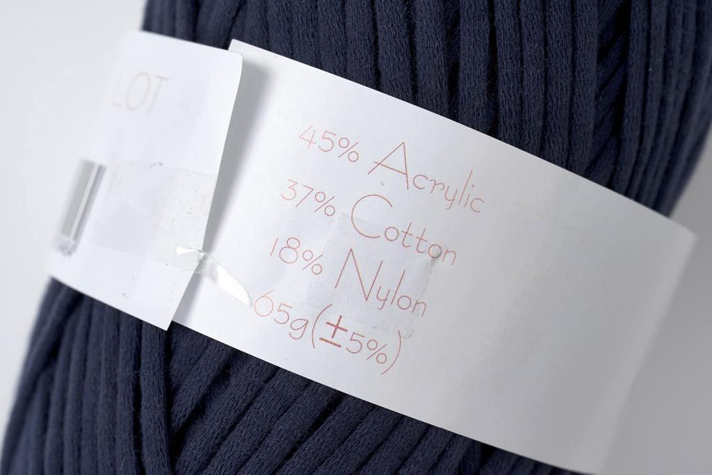 KONA Fluffy Crochet Thick Set of 4 4mm 68m Yarn, Balls, Thick, 65g,