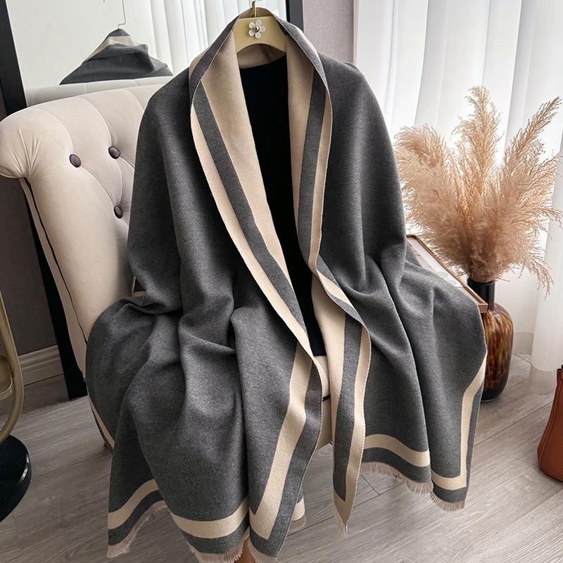 Autumn and Winter Soft and Thickened Imitation Cashmere Scarf Women's Elegant Double-sided Contrasting Shawl Scarf