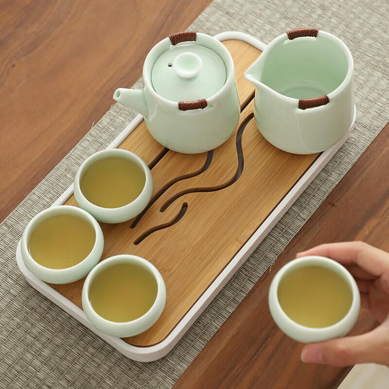 Ge Kiln Portable Tea Set