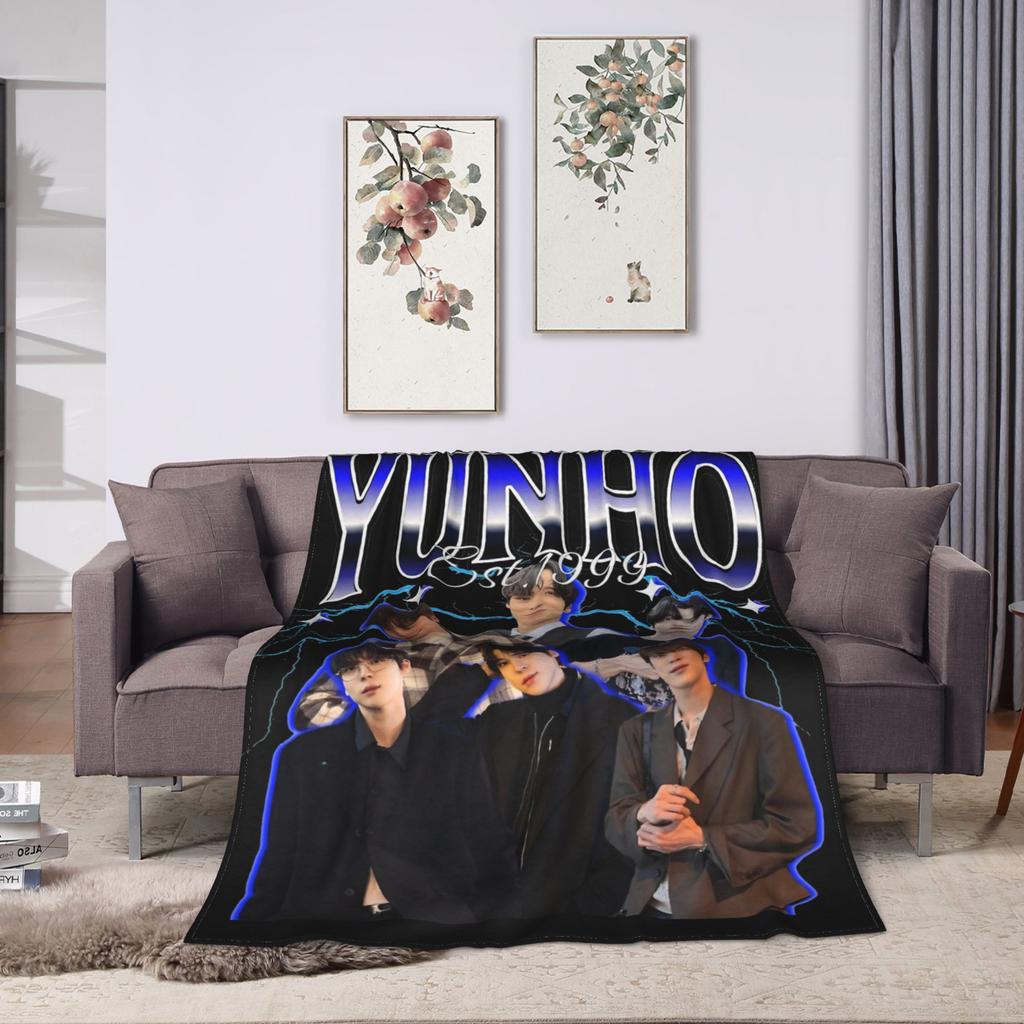 Yunho 90s Ateez Kpop Band Blankets Flannel Spring/Autumn   Multifunction Lightweight Throw Blanket for Sofa Bedroom Rug Piece