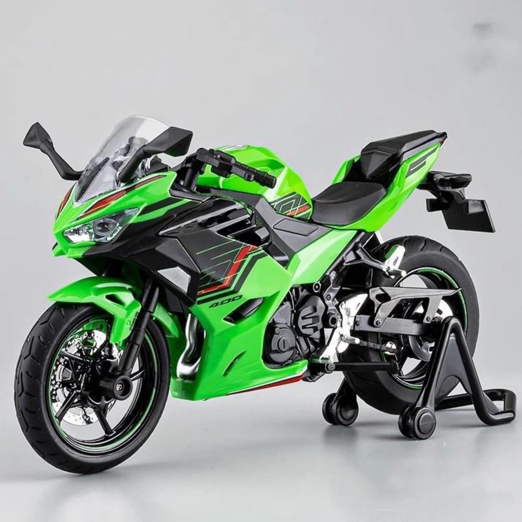 Skala Kawasaki Ninja 400 Motorsykkelmodell med Lyd og Lys Legering Minnemodell Motorsykkel Leketøy for Barn 1/12 Effekter,