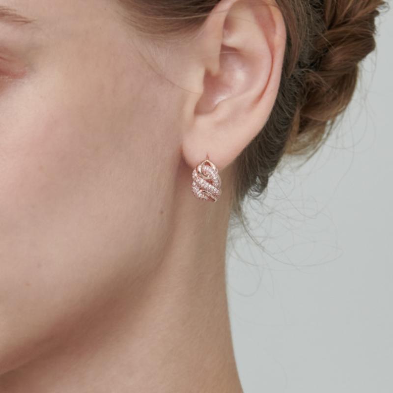 ELLE Jewelry 14K Bold Chain One-Touch Earrings (Gold Pin) ELGPEE387