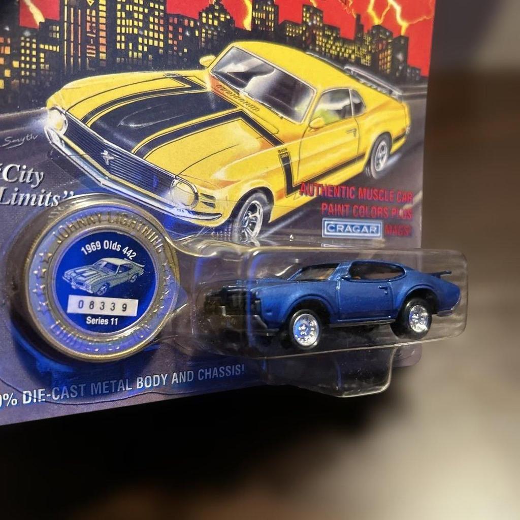 1969 Oldsmobile 442 Limited Edition Mini Car Johnny Lightning