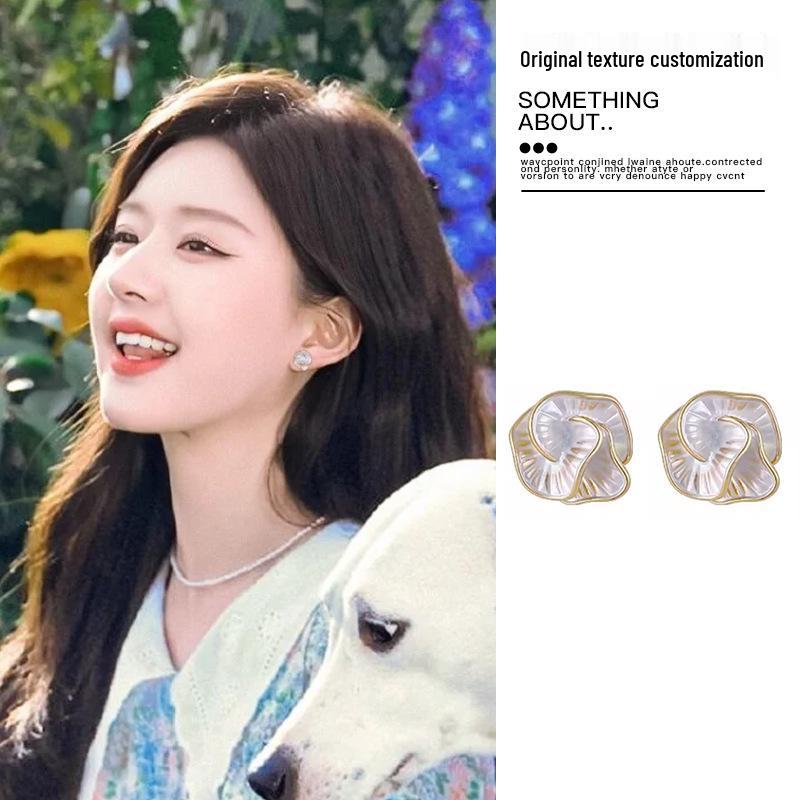 Elegant Butterfly Flower Stud Earrings - S925 Silver Needle, High-End and Versatile for Women