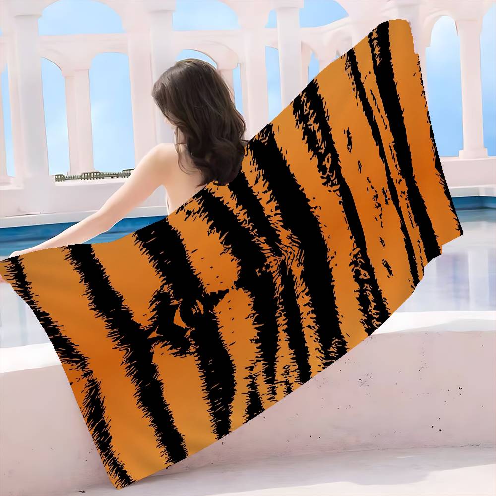 Leopard Print Beach Towel Absorbent Quick Dry Sandproof Microfiber Towel for Adults Ideal for Swimming Pool Travel Camping