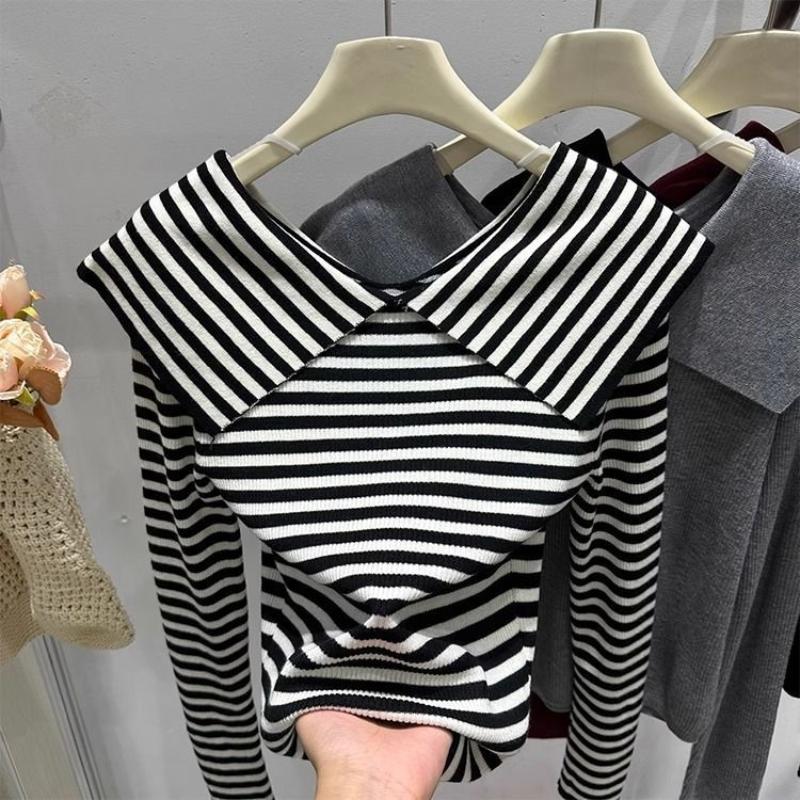 Fashionable Lapel Striped Sweater, A New Design for Women's Autumn and Winter, with A Youthful and Stylish Base Layer Top
