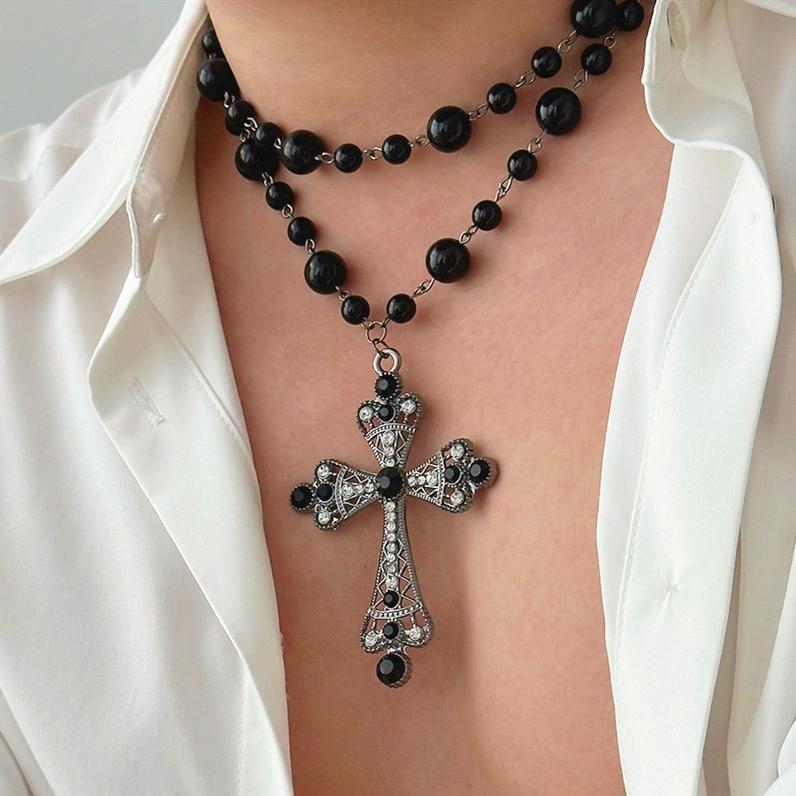 Ingemark Luxury Vintage Rhinestone Chain Imitation Pearl Chain Necklace for Women Punk Cross Pendant Choker Christian Jewelry