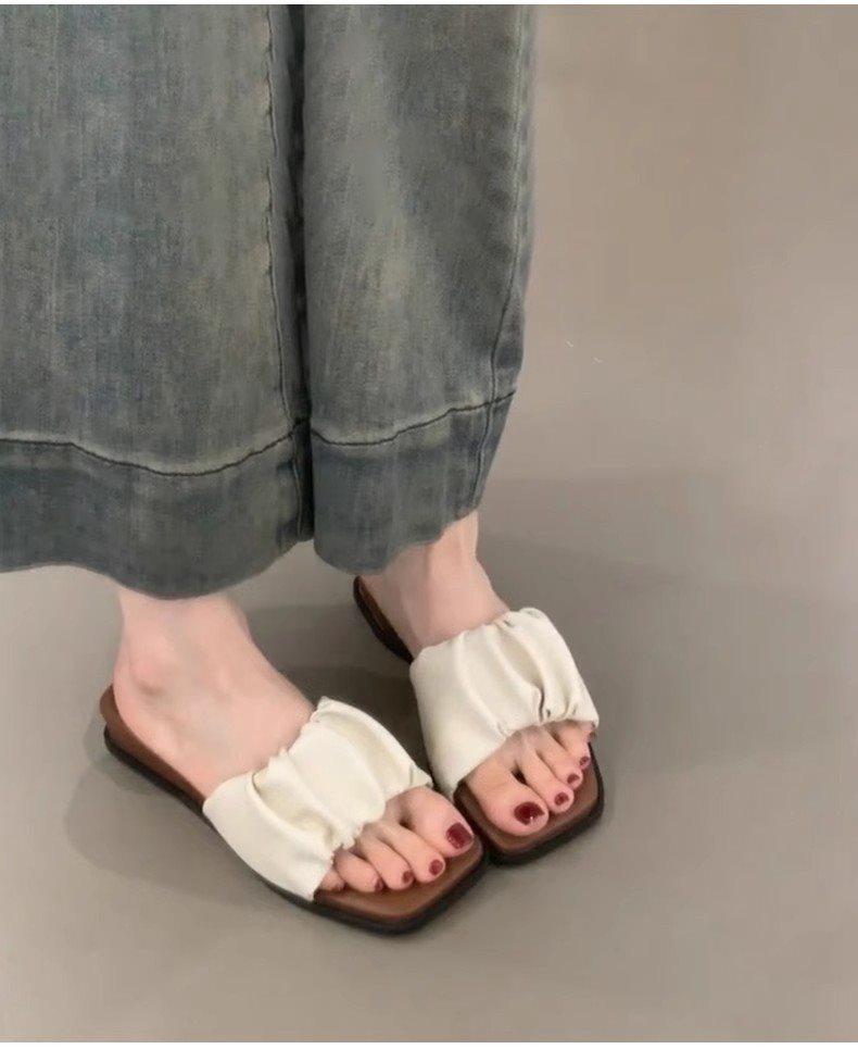 Wind with platform sandals gentle square head one-word drag skirt clouds new fairy French slippers women wear summer