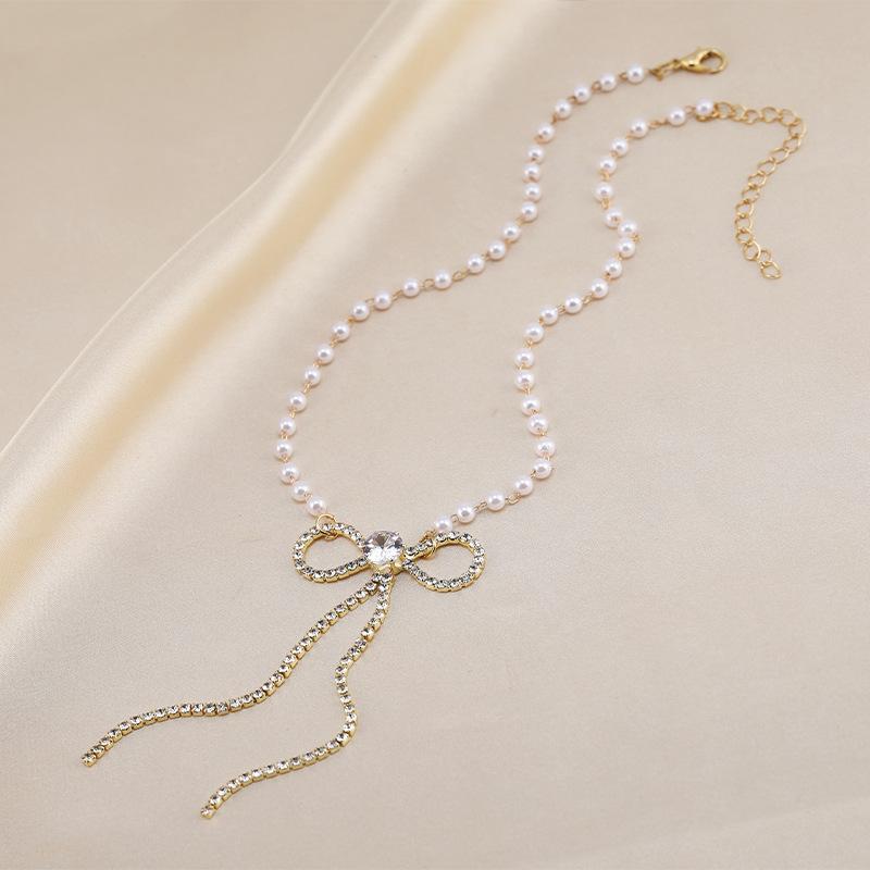 

Bowknot Womens Exquisite Necklace With Highquality Zircon And Elegant Design For Gifting Pearl White